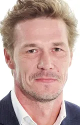 Артём Быстров