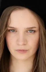 Анна Завтур